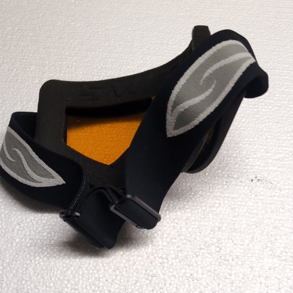 Smith Ski Goggles - image 1